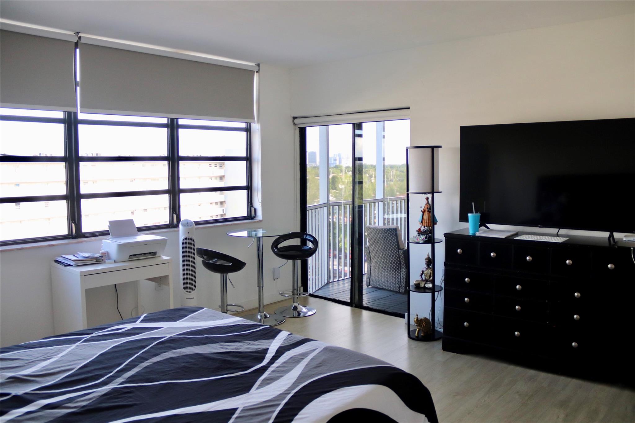 Jade Winds - Residential