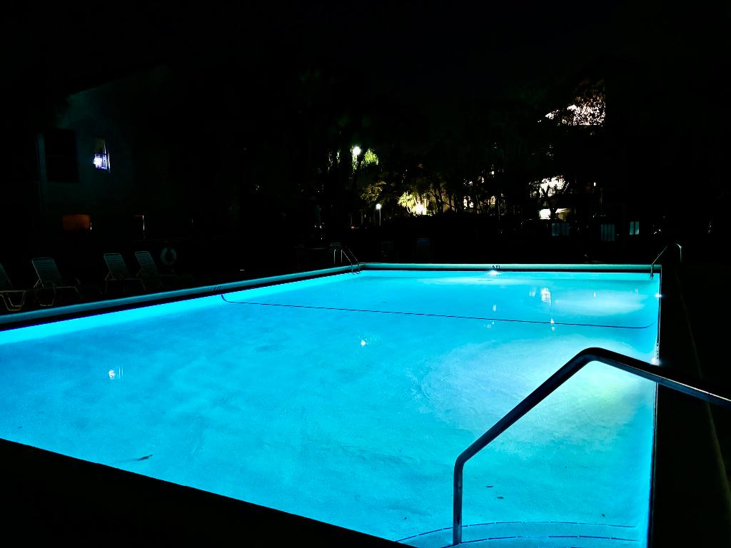 SHORES AT WELLINGTON II CONDO - Residential