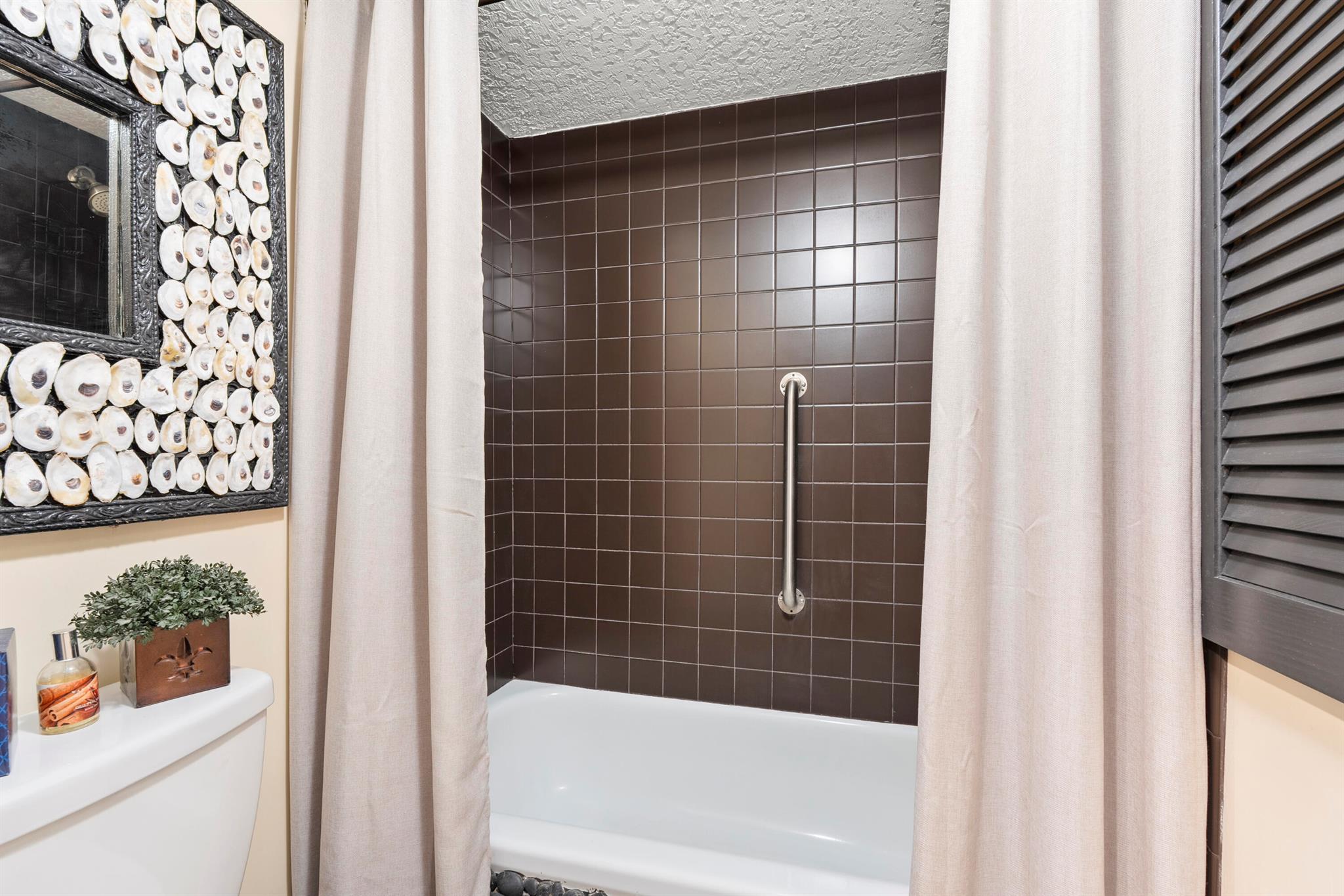 Jensen Beach, Florida 34957, United States, 2 Bedrooms Bedrooms, ,2 BathroomsBathrooms,Residential,Active,207896