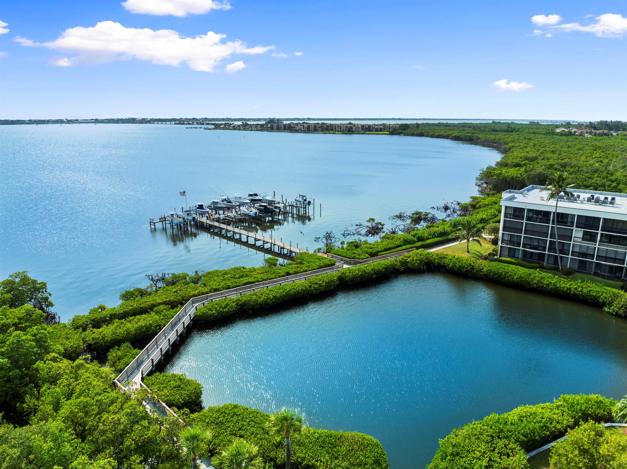 Jensen Beach, Florida 34957, United States, 2 Bedrooms Bedrooms, ,2 BathroomsBathrooms,Residential,Active,207896