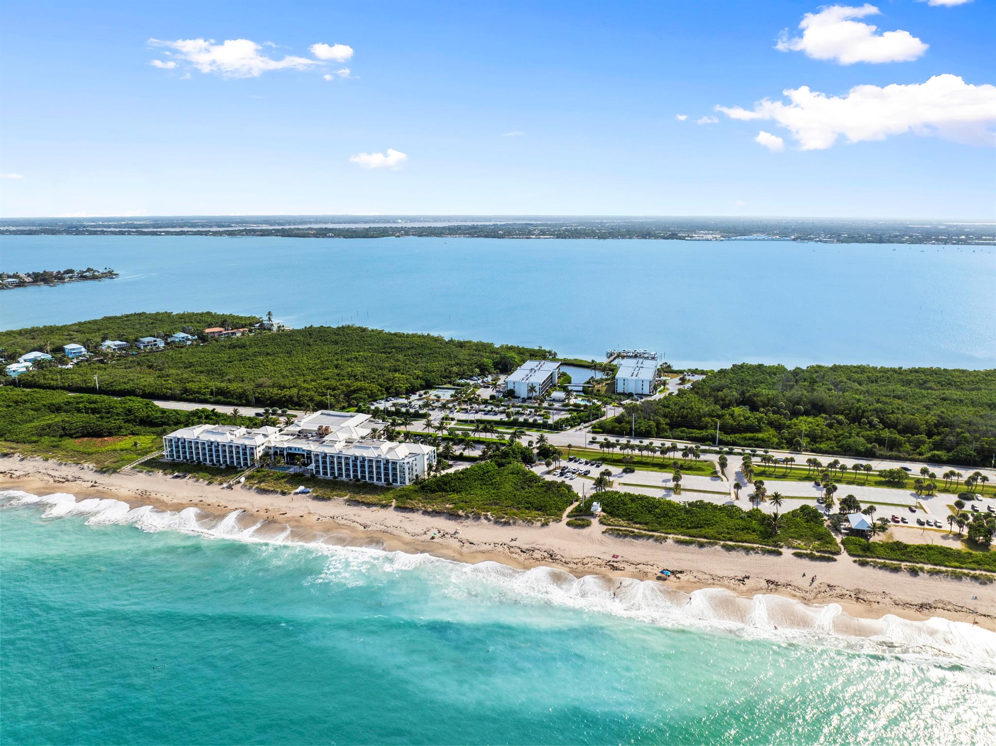 Jensen Beach, Florida 34957, United States, 2 Bedrooms Bedrooms, ,2 BathroomsBathrooms,Residential,Active,207896