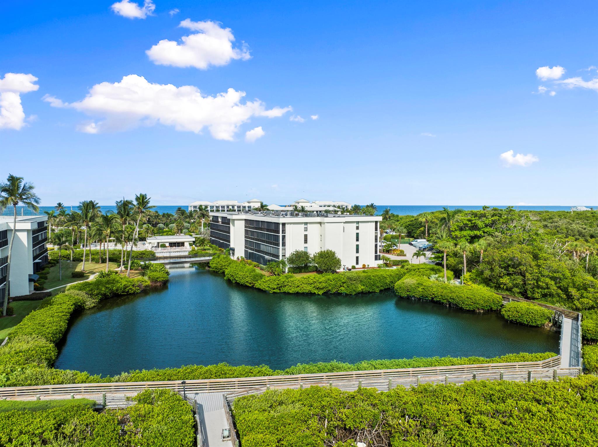 Jensen Beach, Florida 34957, United States, 2 Bedrooms Bedrooms, ,2 BathroomsBathrooms,Residential,Active,207896