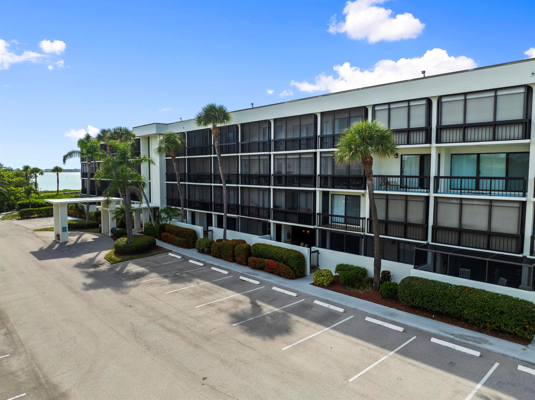 Jensen Beach, Florida 34957, United States, 2 Bedrooms Bedrooms, ,2 BathroomsBathrooms,Residential,Active,207896