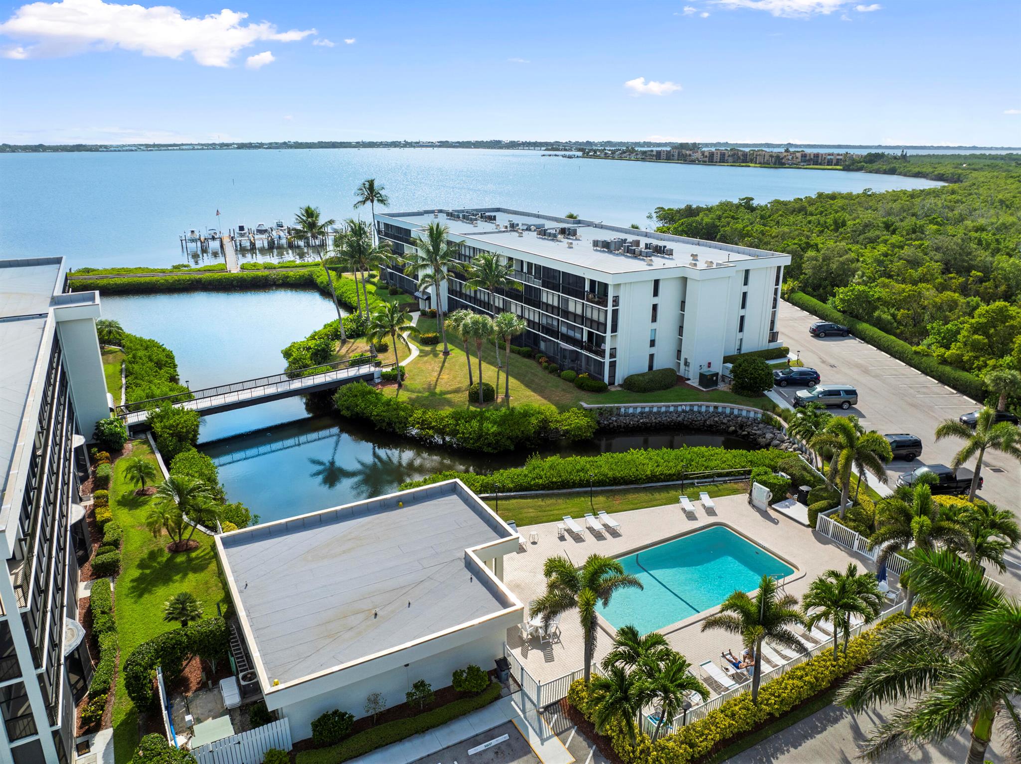 Jensen Beach, Florida 34957, United States, 2 Bedrooms Bedrooms, ,2 BathroomsBathrooms,Residential,Active,207896