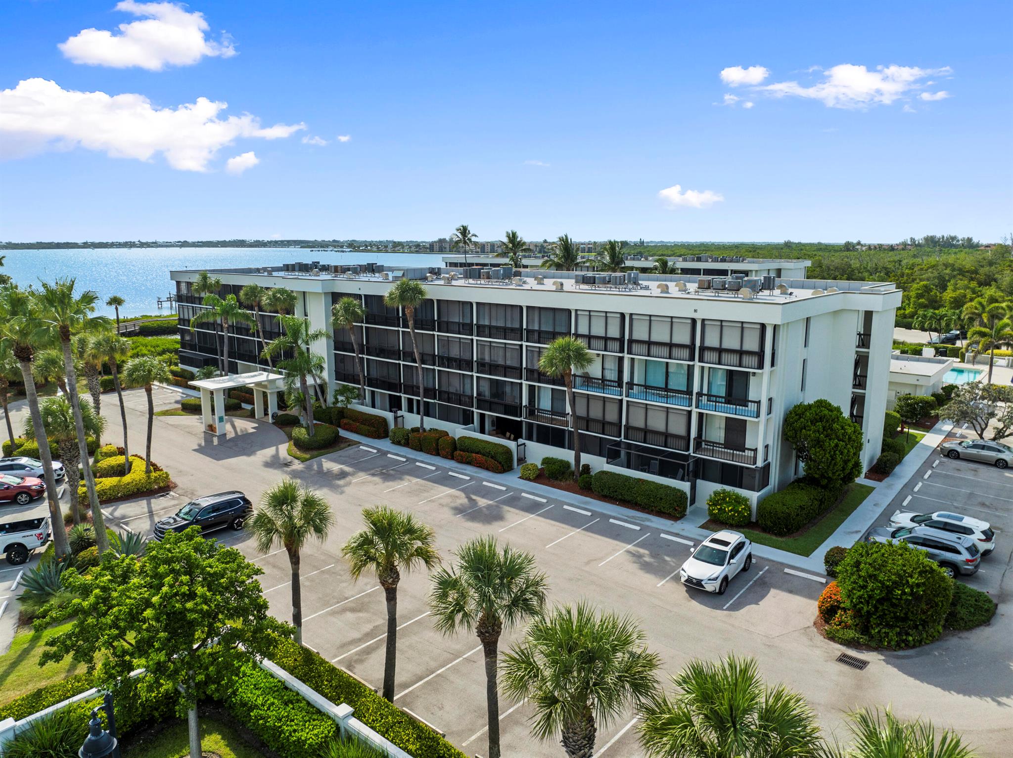 Jensen Beach, Florida 34957, United States, 2 Bedrooms Bedrooms, ,2 BathroomsBathrooms,Residential,Active,207896