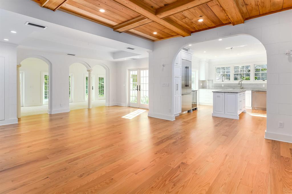 POINCIANA PARK 2ND ADD - Residential