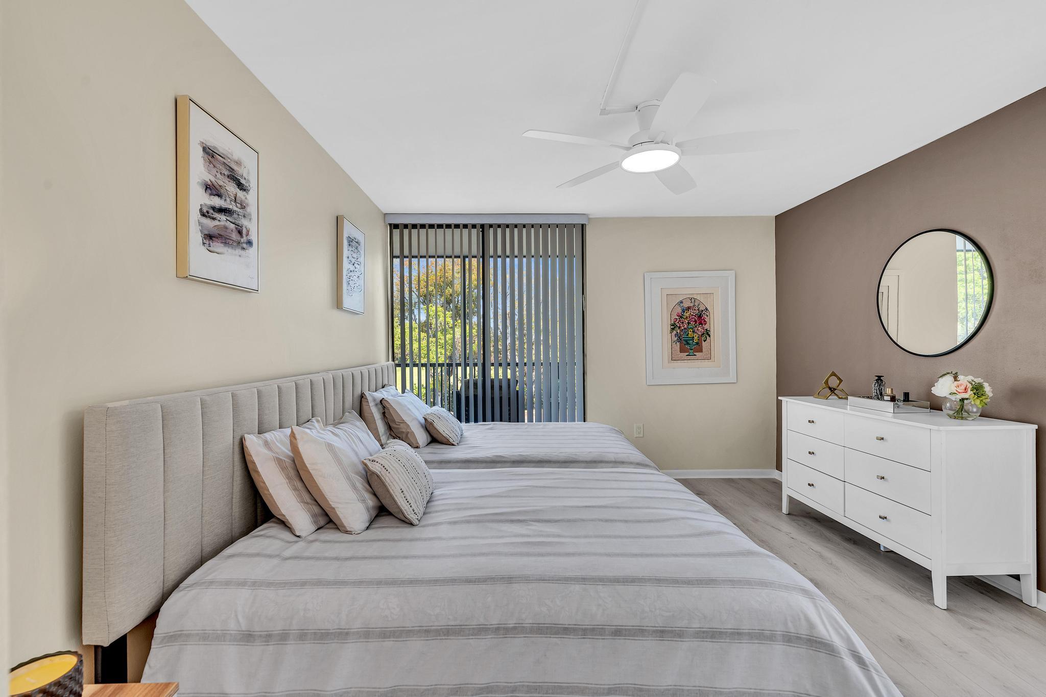 GRANDVIEW AT EMERALD HILLS CONDO - Residential