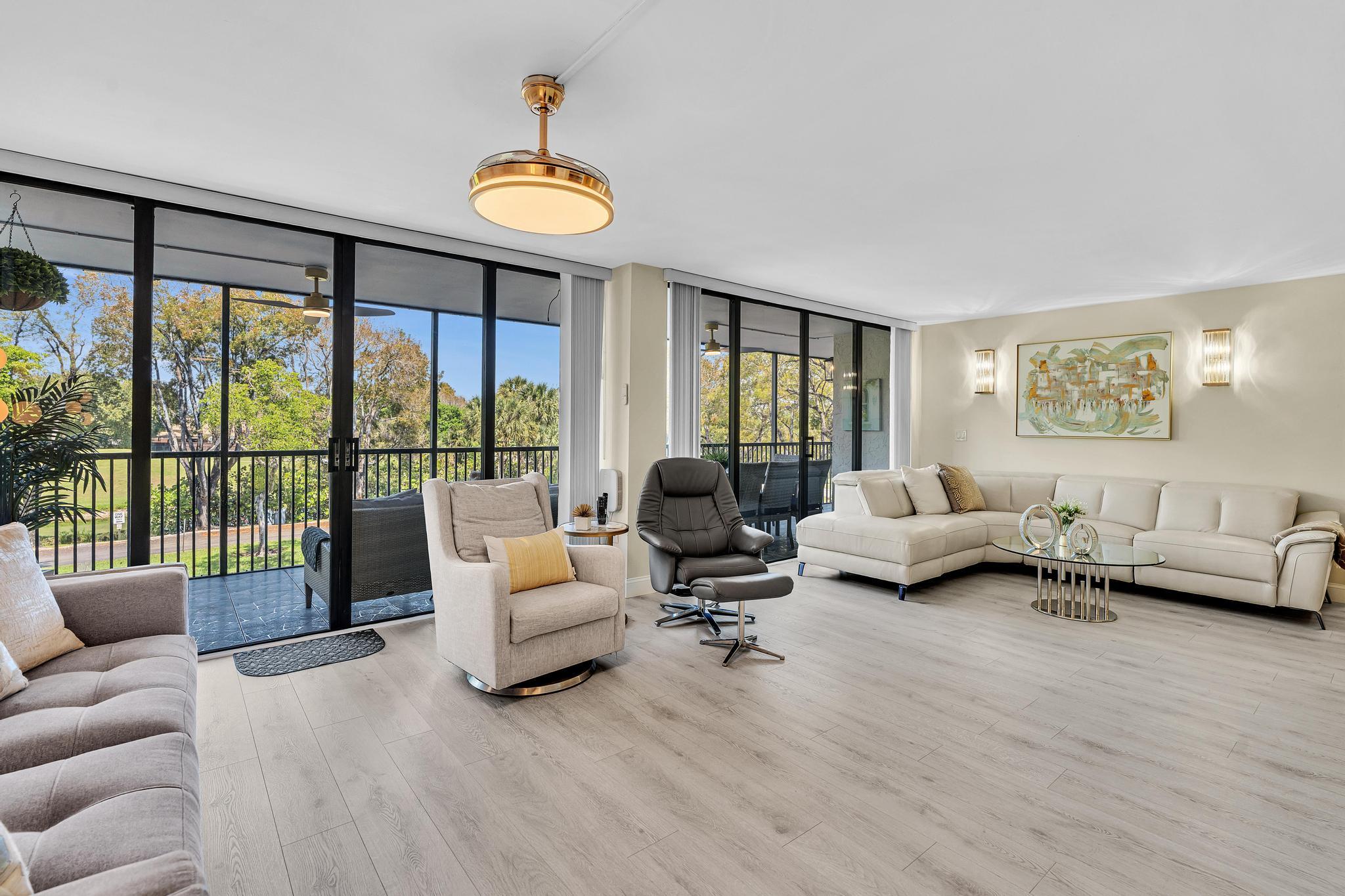 GRANDVIEW AT EMERALD HILLS CONDO - Residential