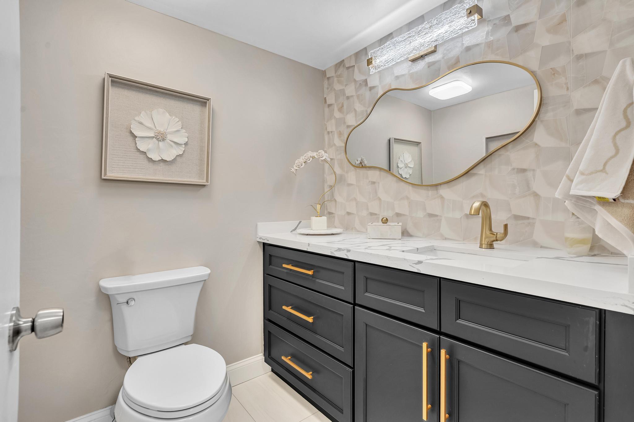 GRANDVIEW AT EMERALD HILLS CONDO - Residential