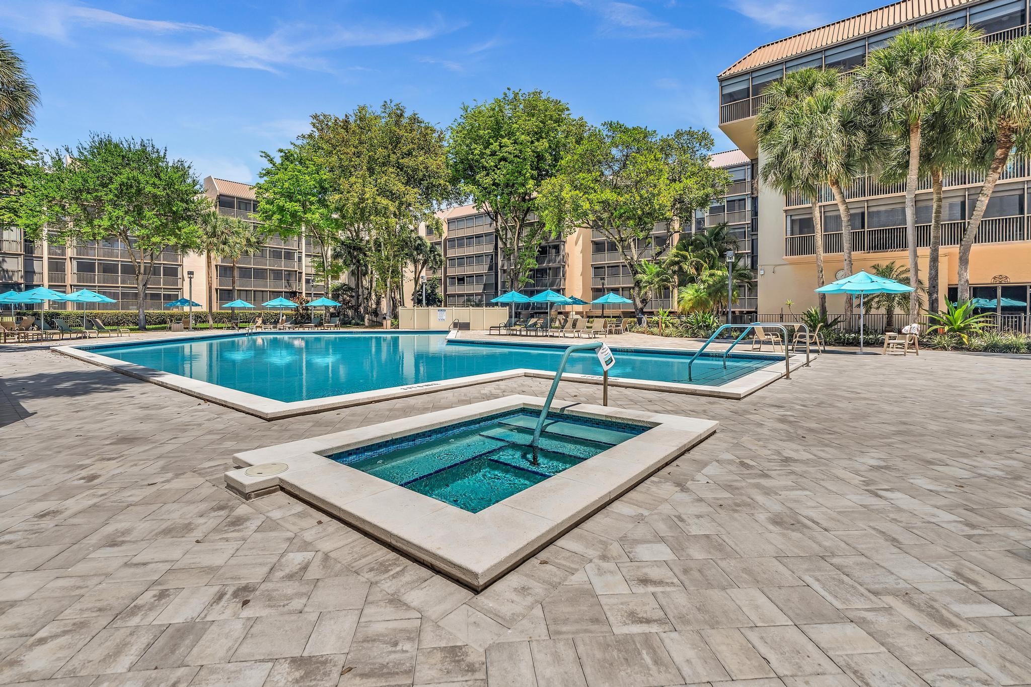 GRANDVIEW AT EMERALD HILLS CONDO - Residential