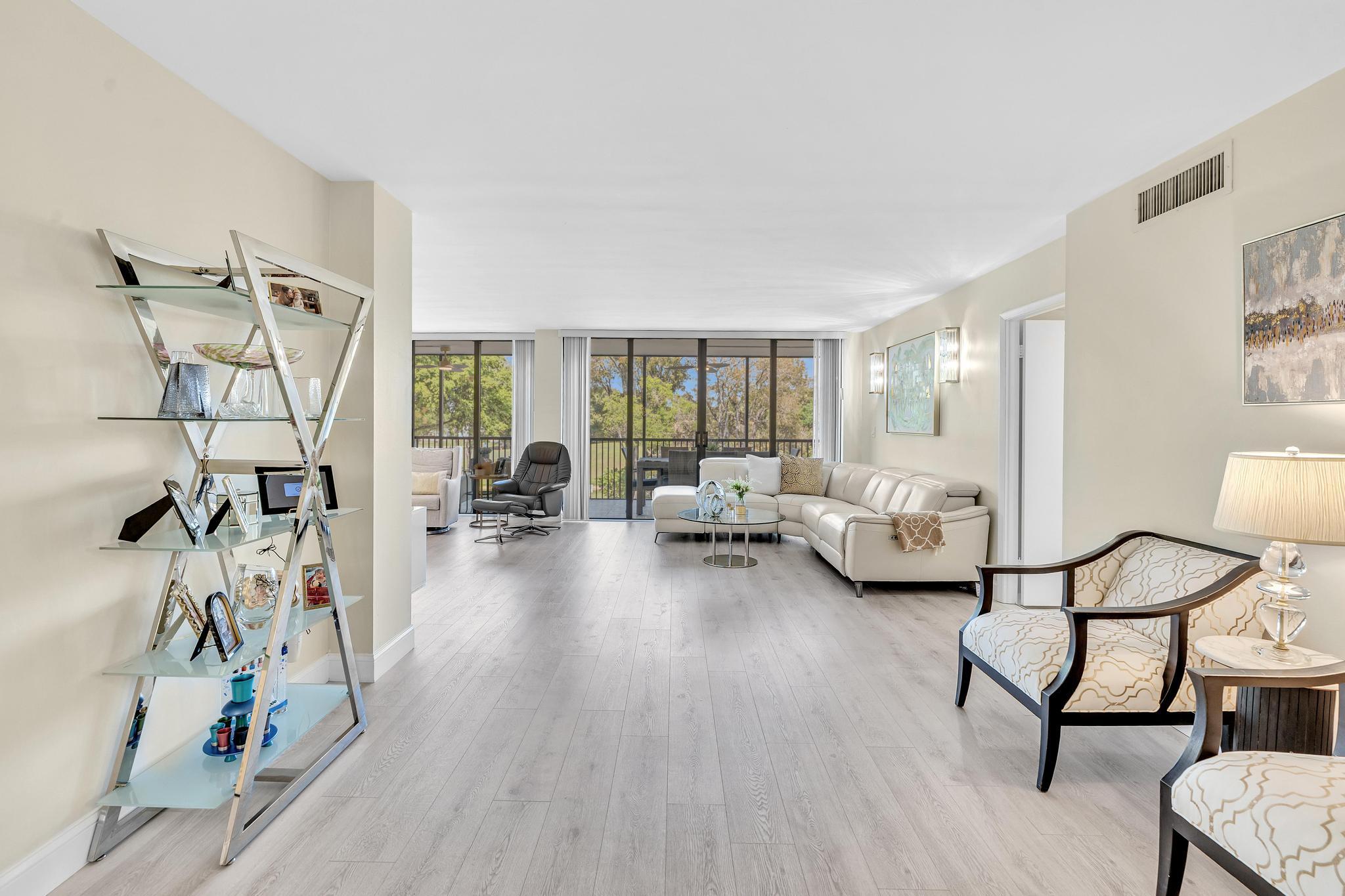 GRANDVIEW AT EMERALD HILLS CONDO - Residential