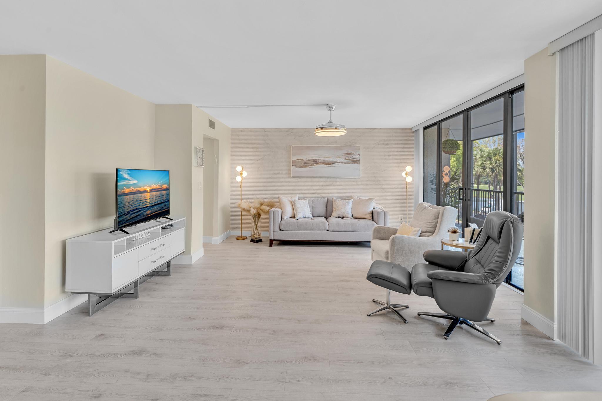 GRANDVIEW AT EMERALD HILLS CONDO - Residential