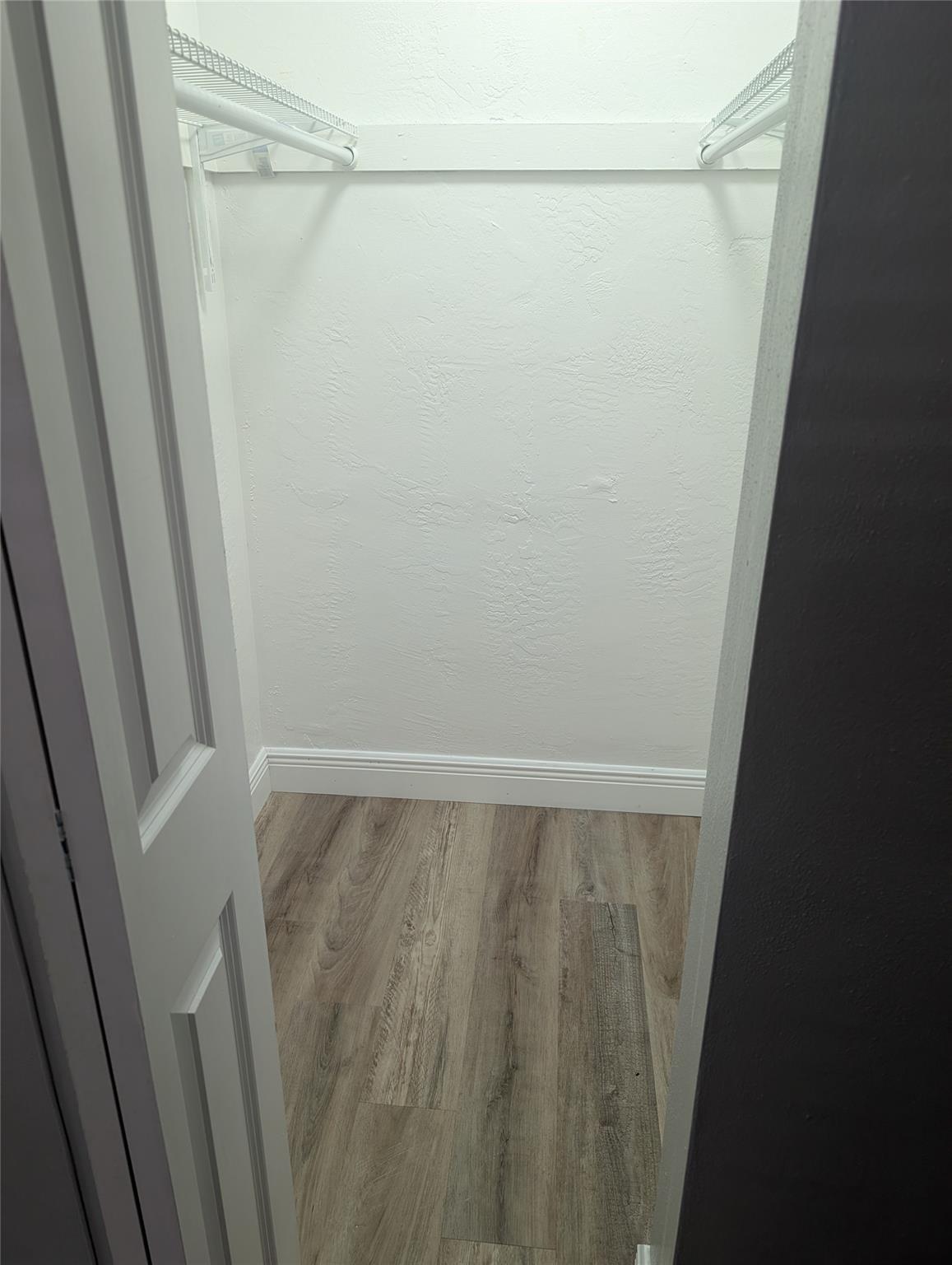 LUSH APARTMENTS - Residential Lease