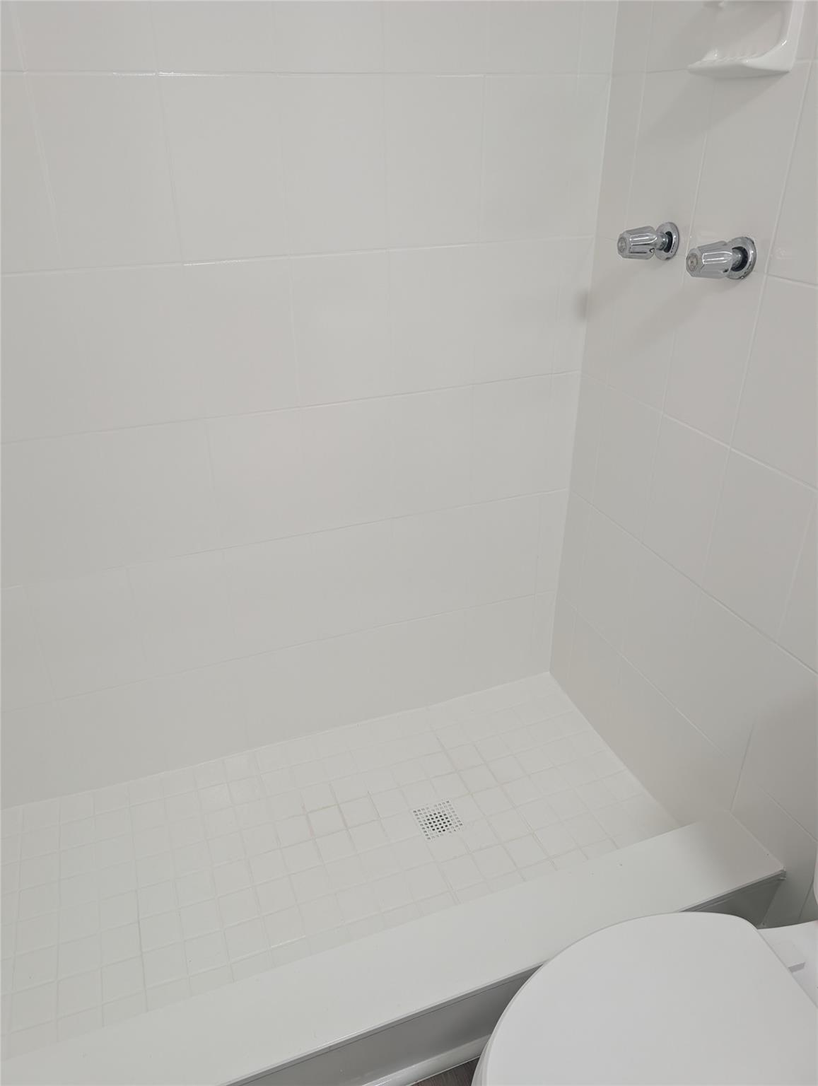 LUSH APARTMENTS - Residential Lease