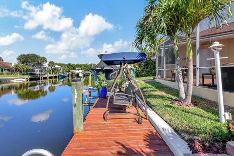 A home in Hutchinson Island