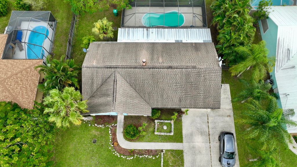 Photo of 2473 SE Burton Street, Port Saint Lucie, FL 34952 (MLS # R10938695)
