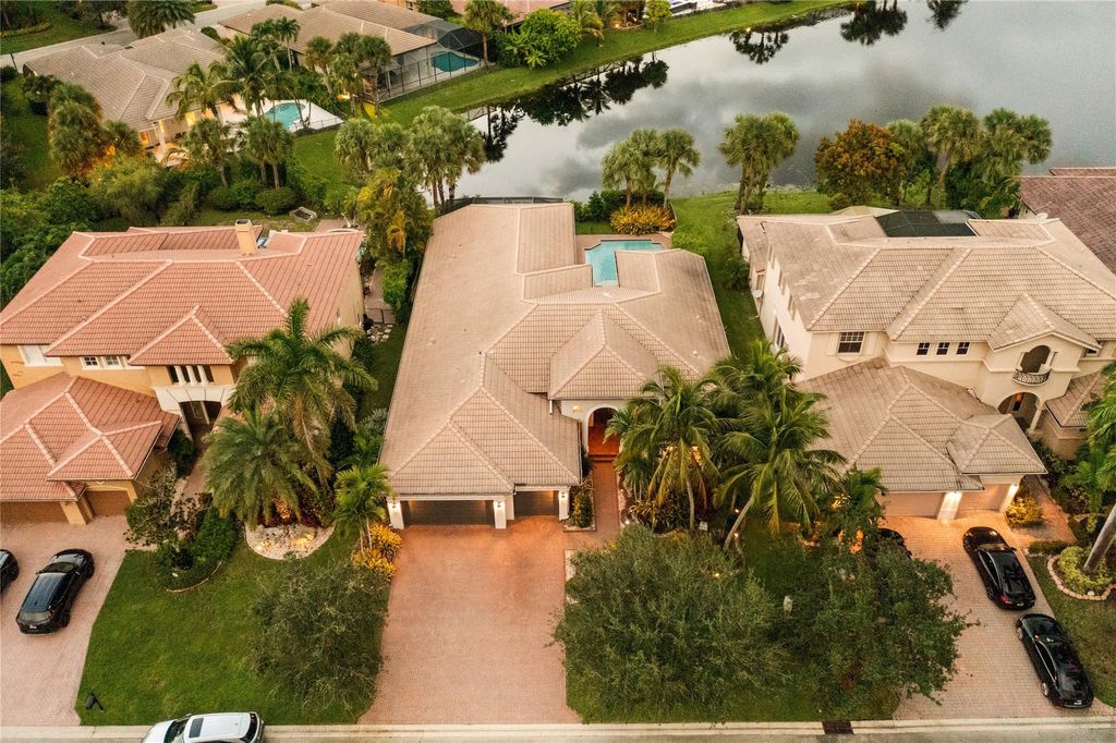 Photo of 7627 NW 127th Manor, Parkland, FL 33076 (MLS # F10523270)