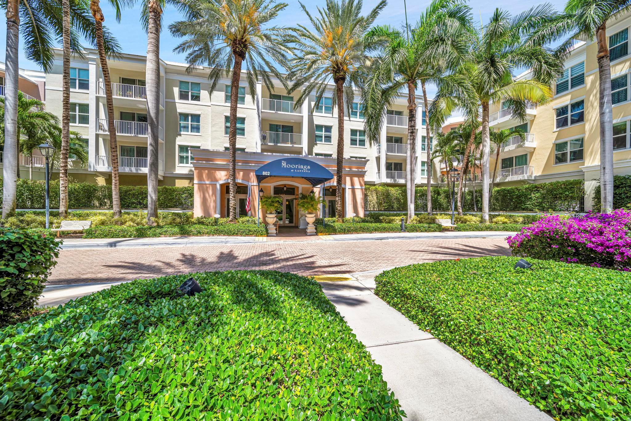 802 W Windward Way 204