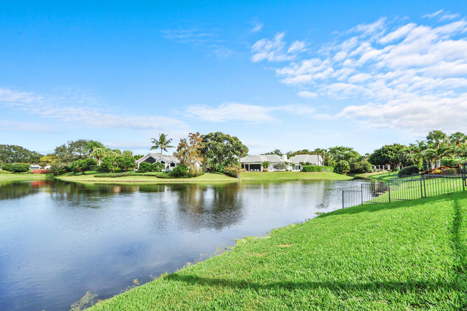 FRENCHMANS CREEK - Residential