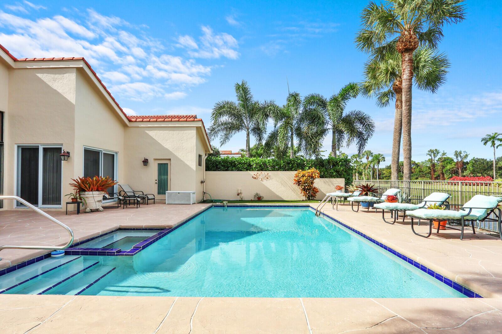 FRENCHMANS CREEK - Residential