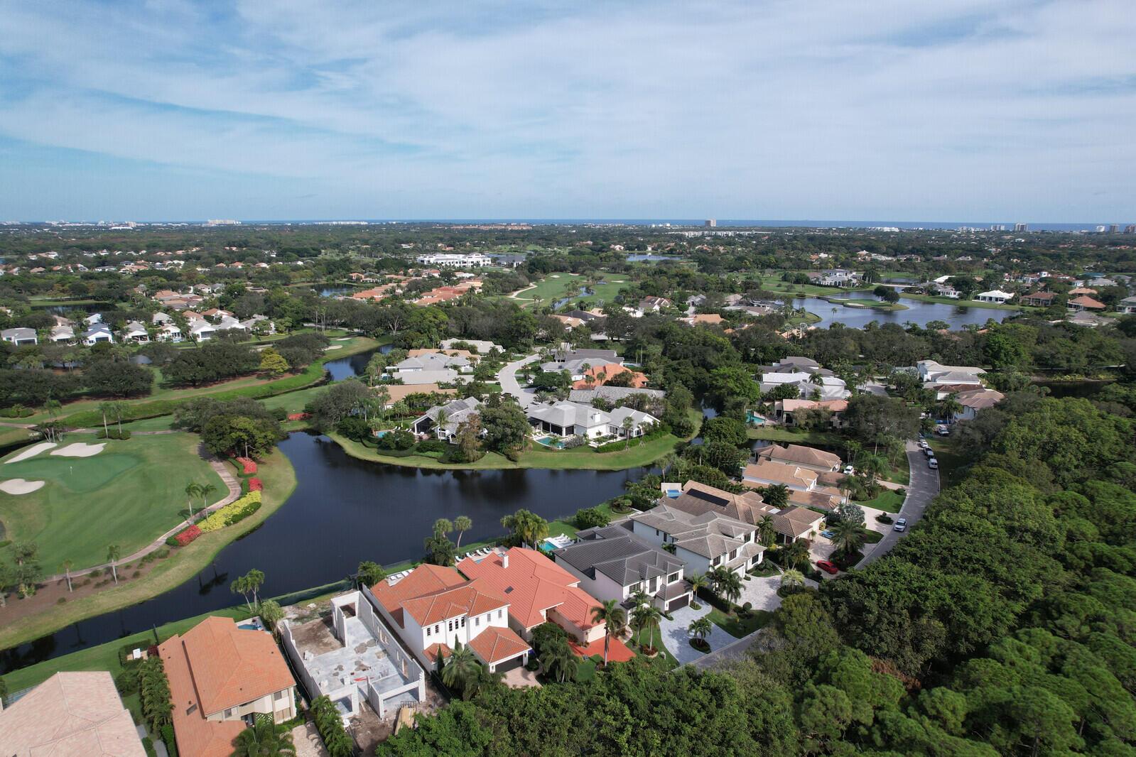 FRENCHMANS CREEK - Residential