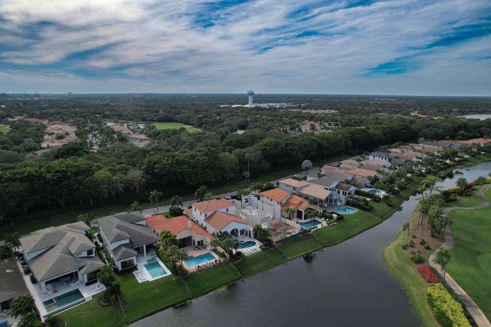 FRENCHMANS CREEK - Residential