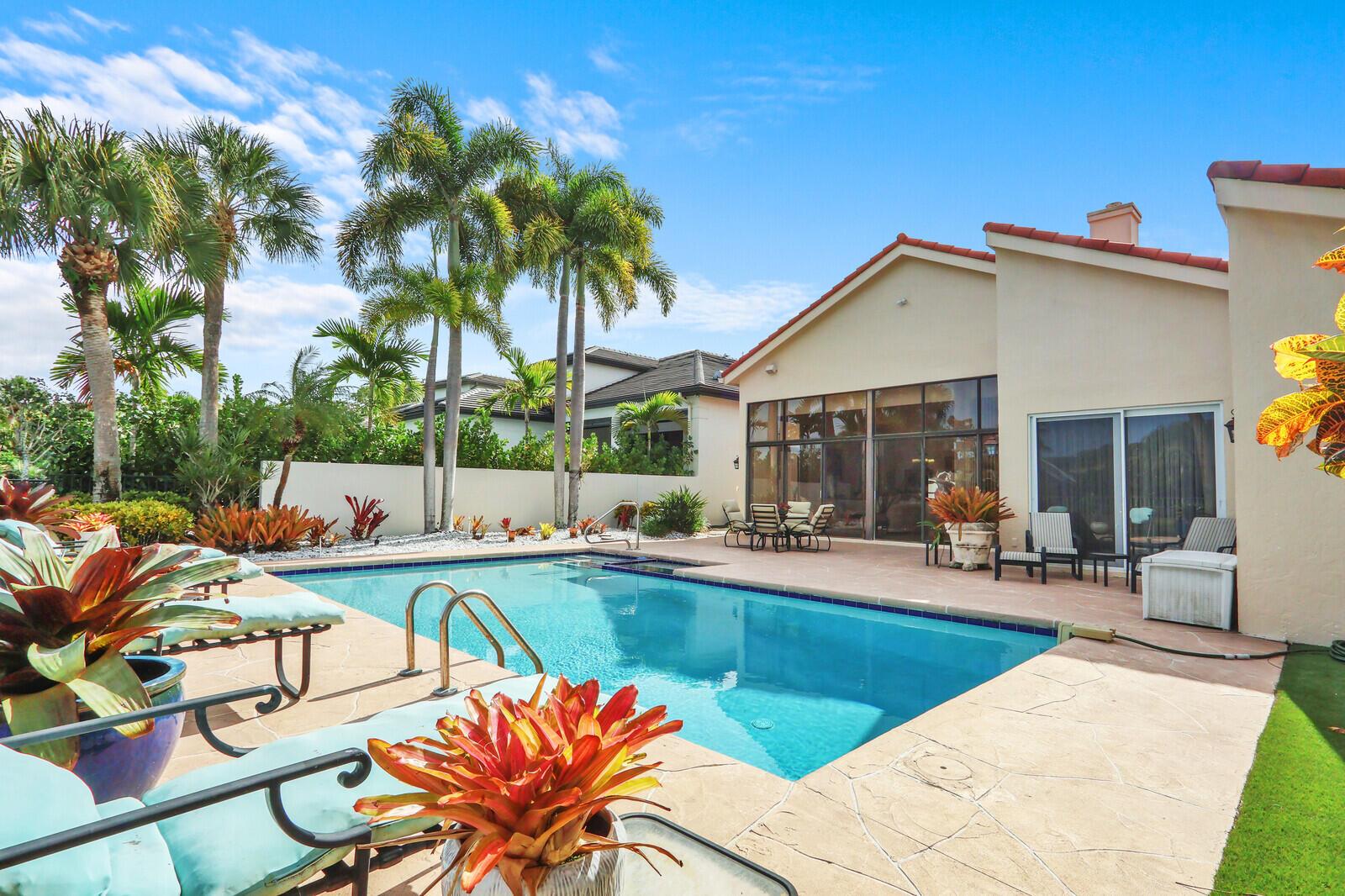 FRENCHMANS CREEK - Residential