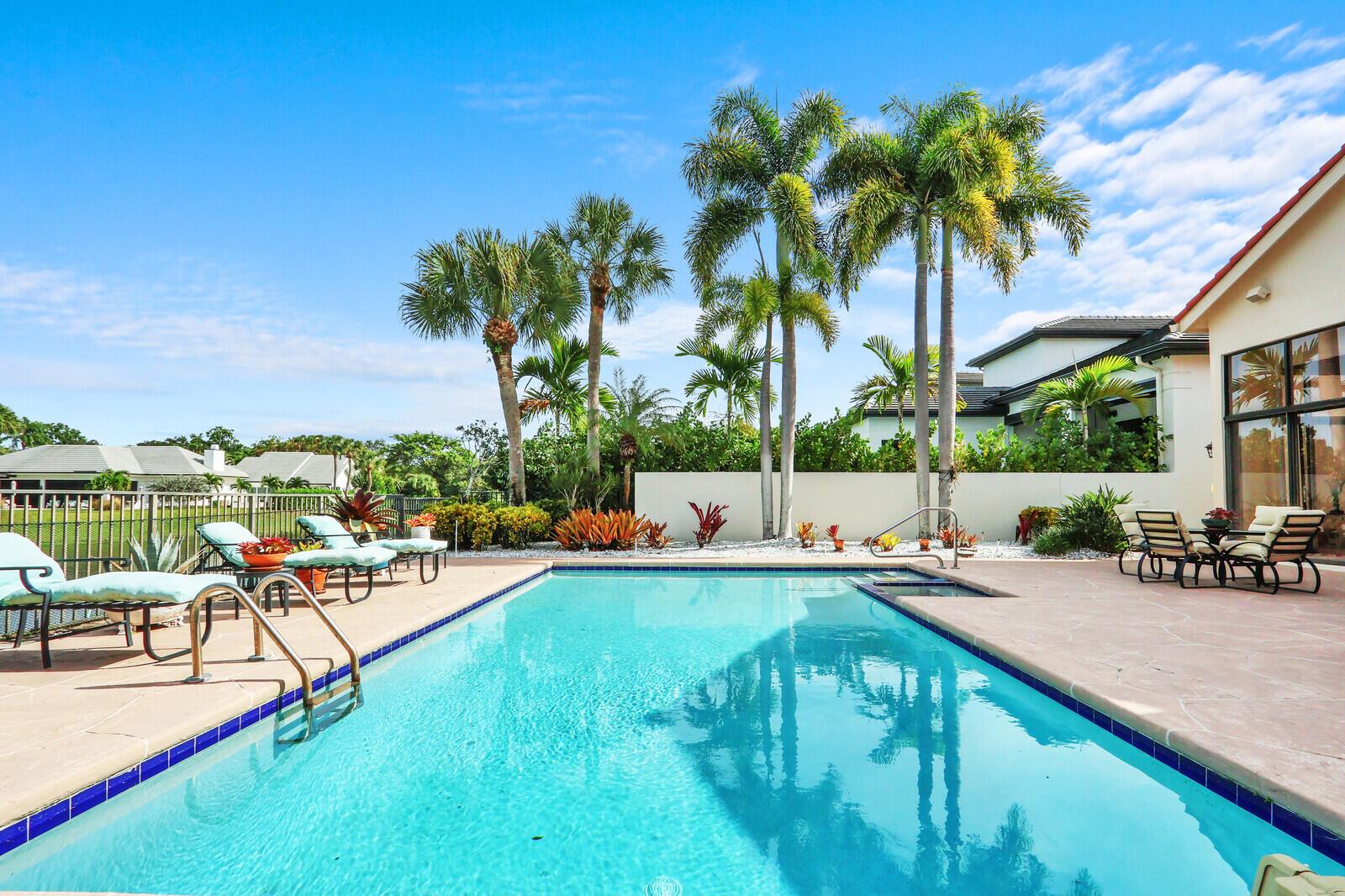 FRENCHMANS CREEK - Residential