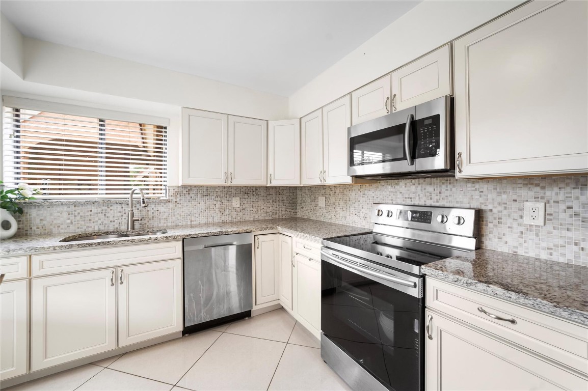 GREEN LAKES CONDO 1 THRU - Residential Lease