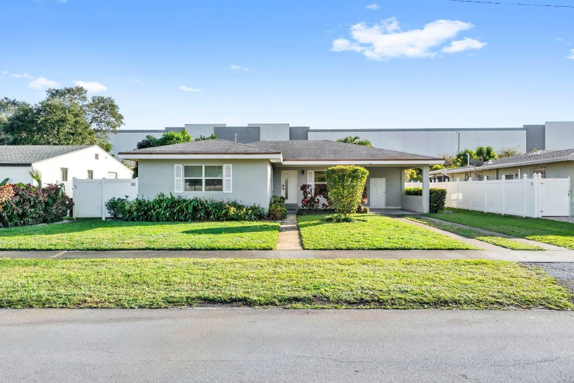 MANGO GARDENS - Residential Lease