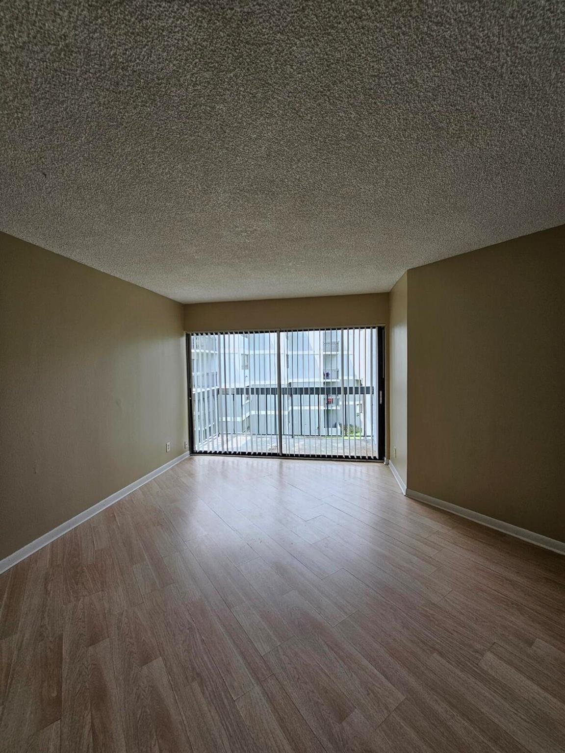 1820 N Congress Avenue 302