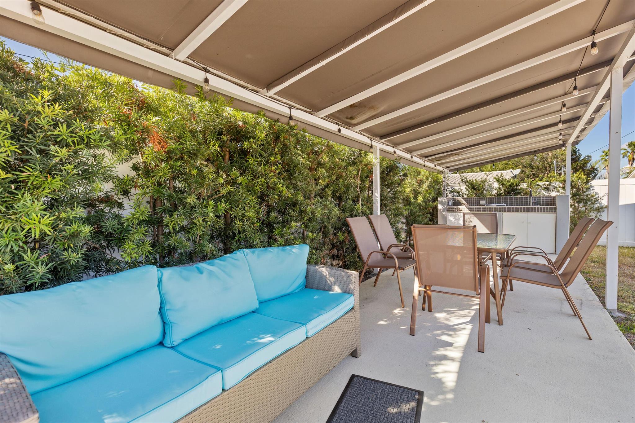 DEERFIELD RIDGE SEC 1 - Residential Lease