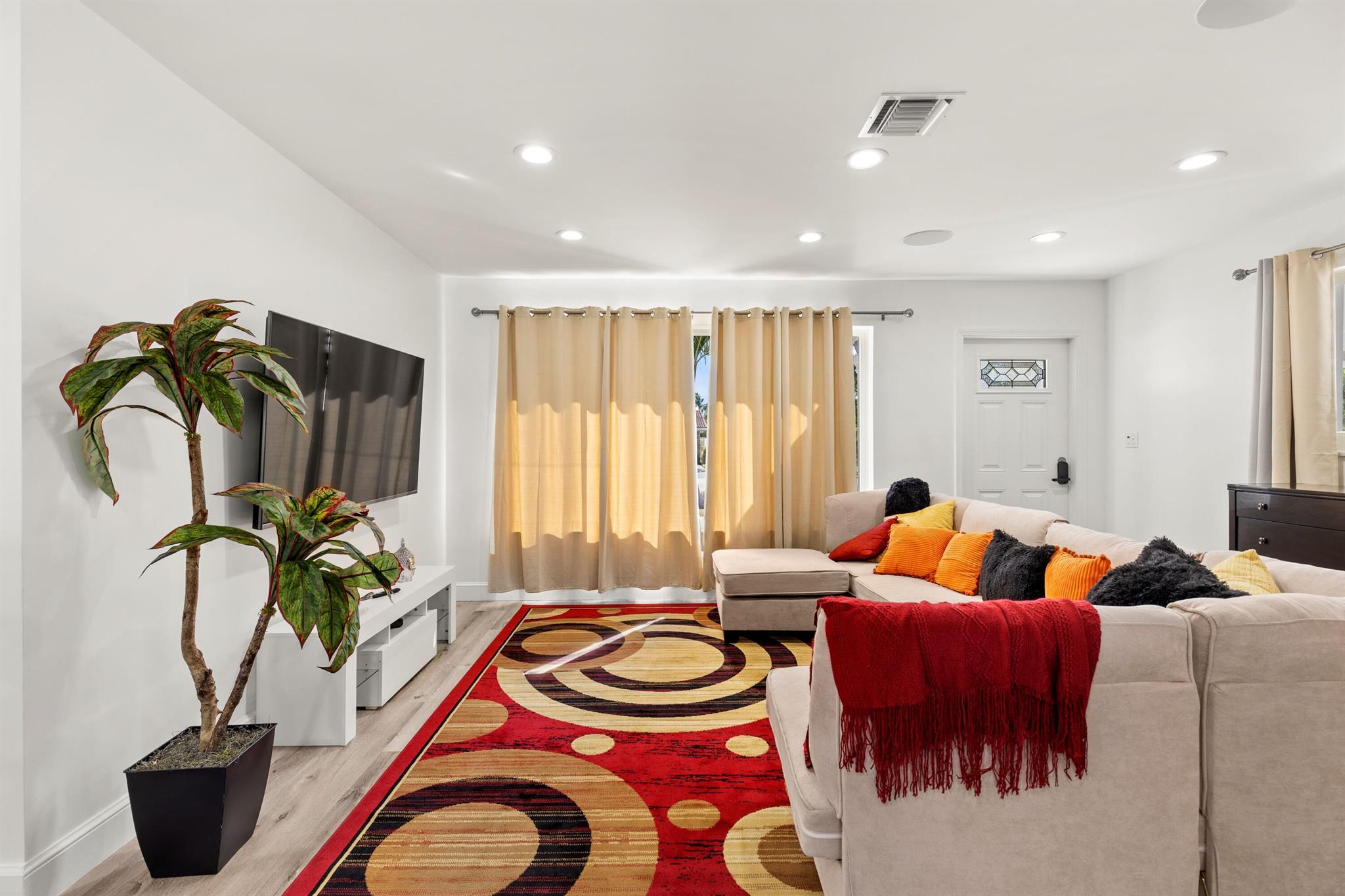 DEERFIELD RIDGE SEC 1 - Residential Lease
