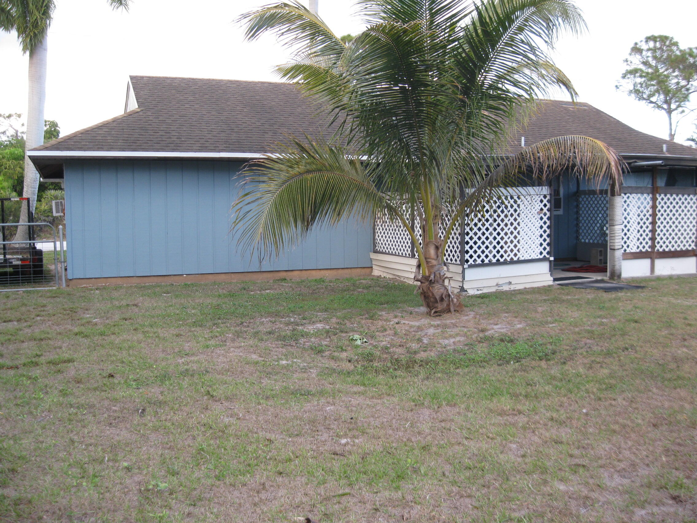 7105 North Boulevard