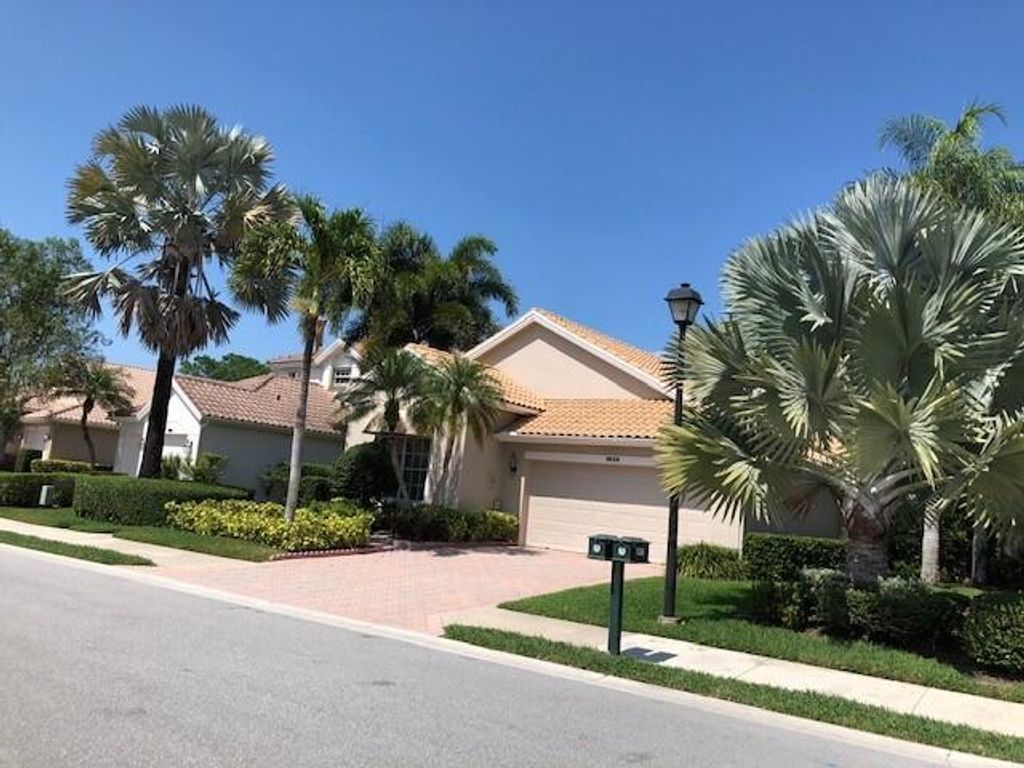 Photo of 1035 Diamond Head Way, Palm Beach Gardens, FL 33418 (MLS # R11086373)