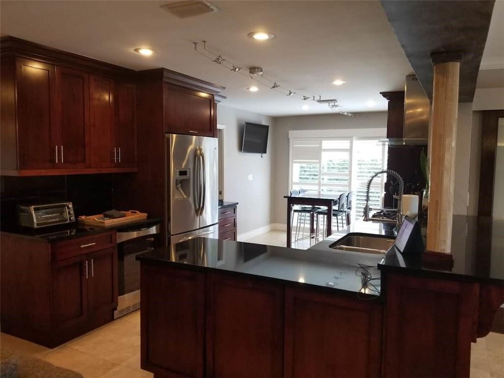 POMPANO ISLES SEC B - Residential