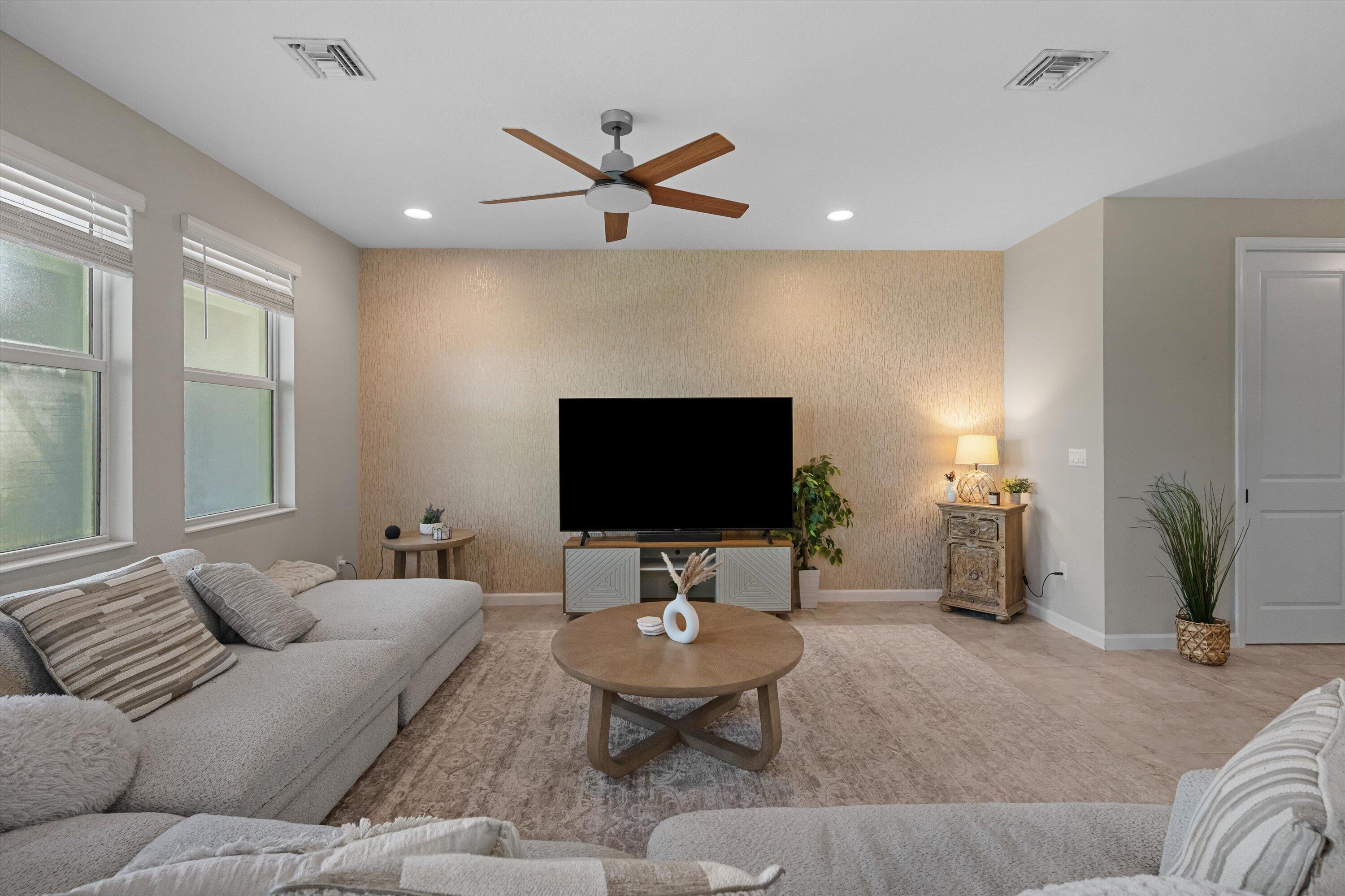 CROSSINGS OF WESTLAKE - Residential