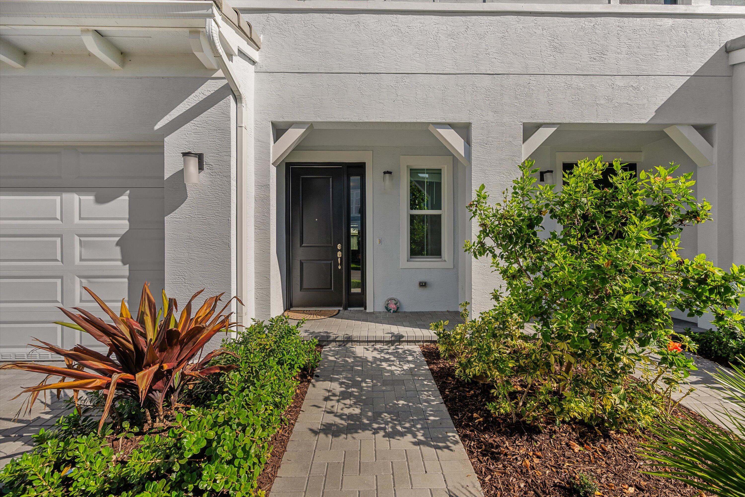 CROSSINGS OF WESTLAKE - Residential