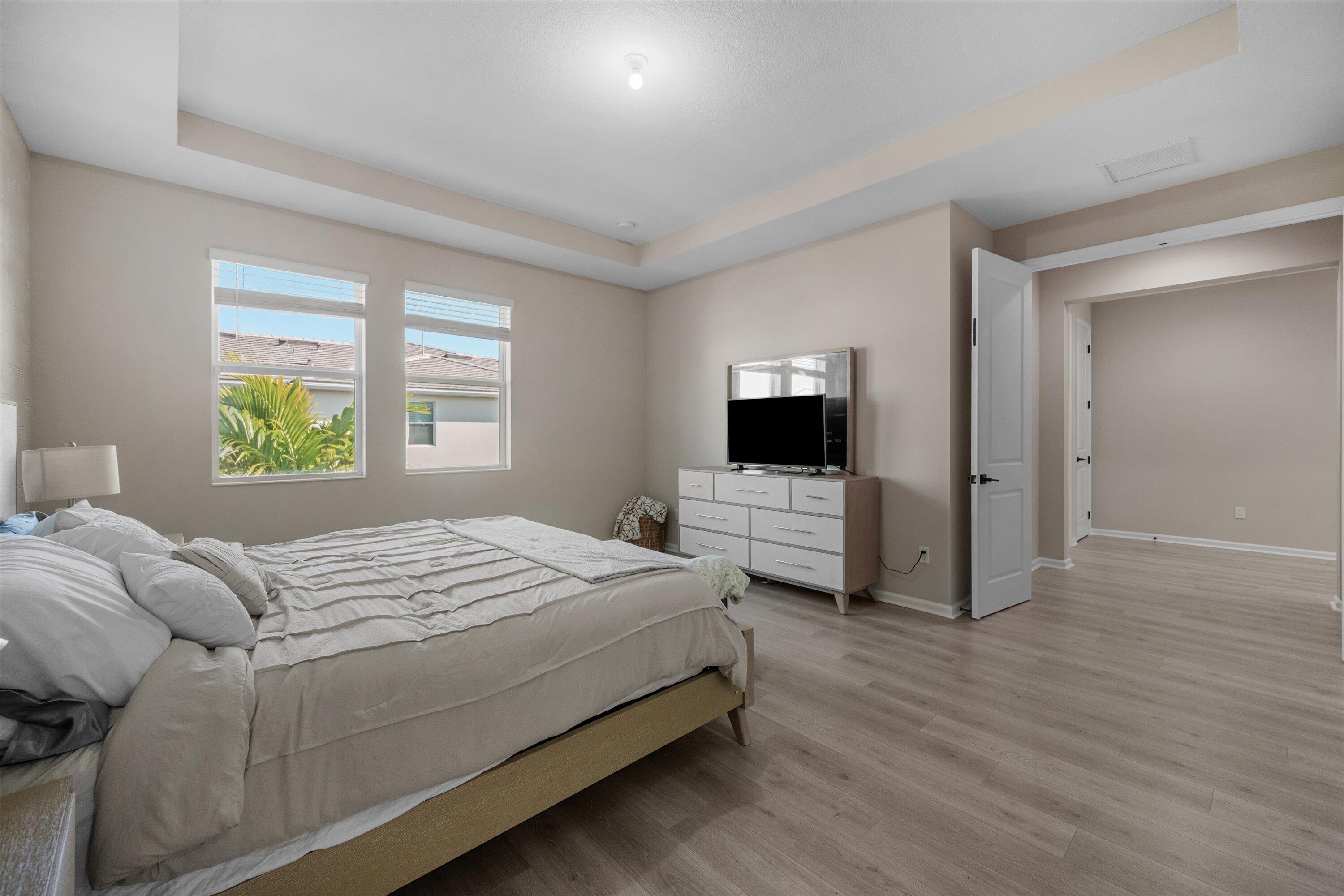 CROSSINGS OF WESTLAKE - Residential