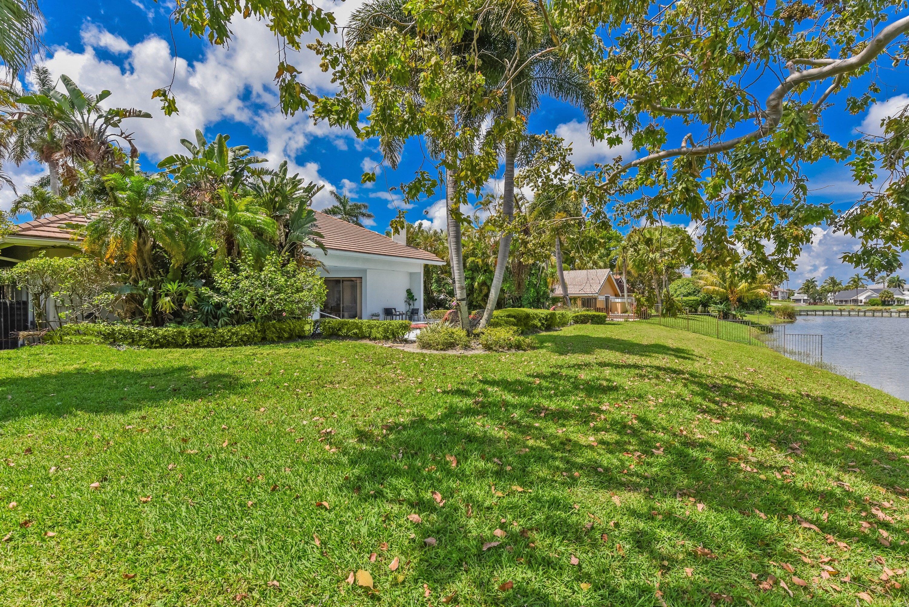 ST ANDREWS COUNTRY CLUB - Residential