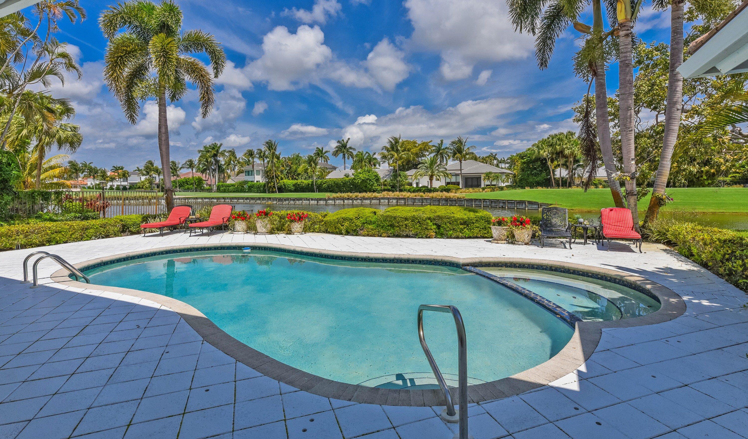 ST ANDREWS COUNTRY CLUB - Residential