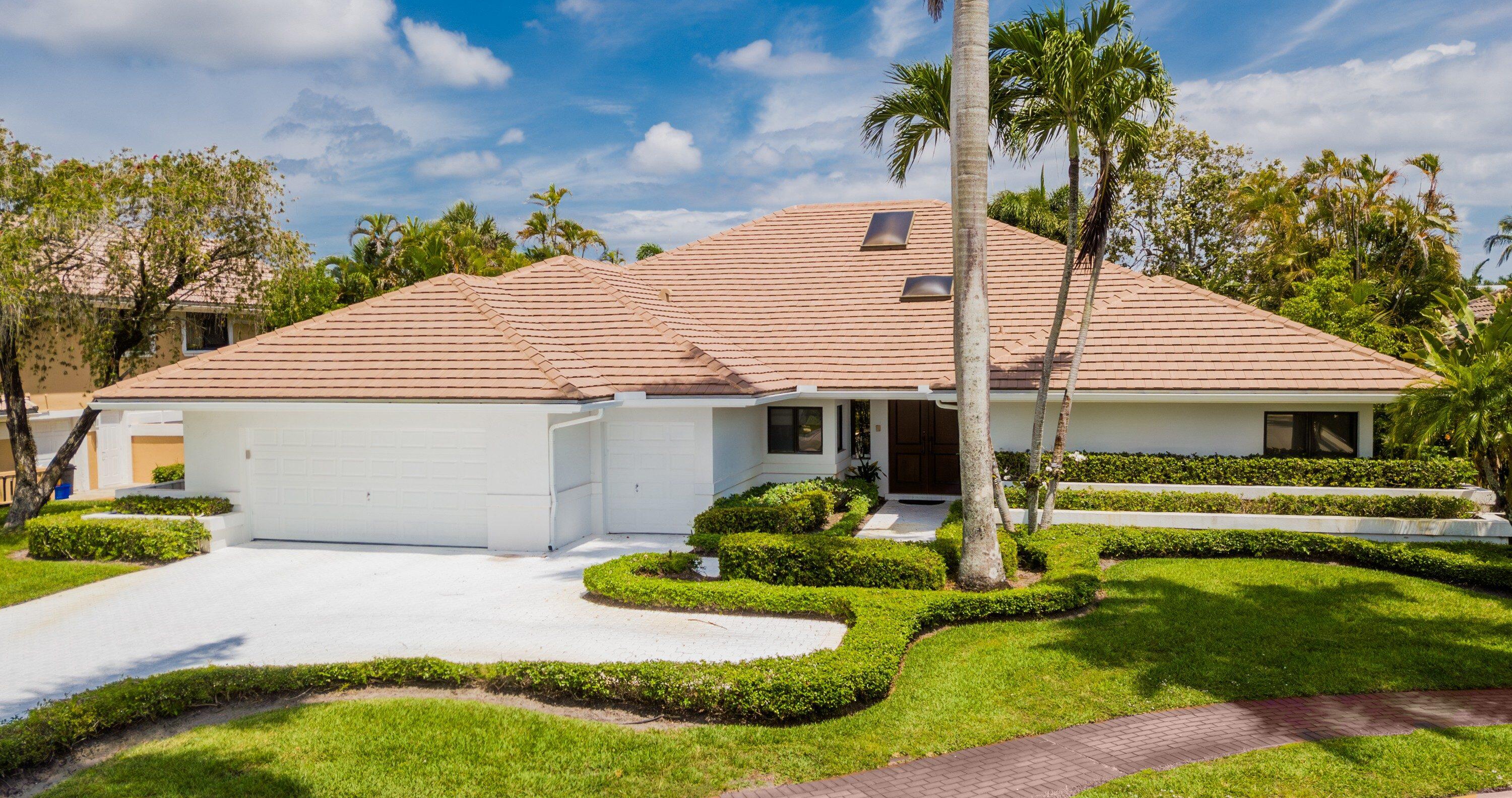 ST ANDREWS COUNTRY CLUB - Residential