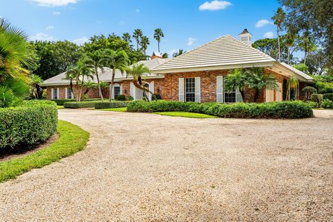58 Country Road S Village Of Golf FL 33436
