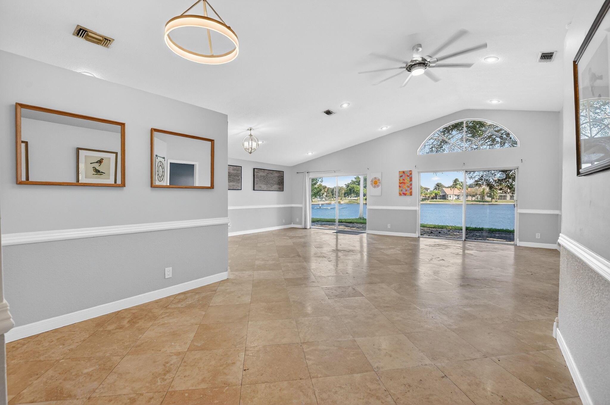 LAKES AT BOCA RATON PAR E - Residential