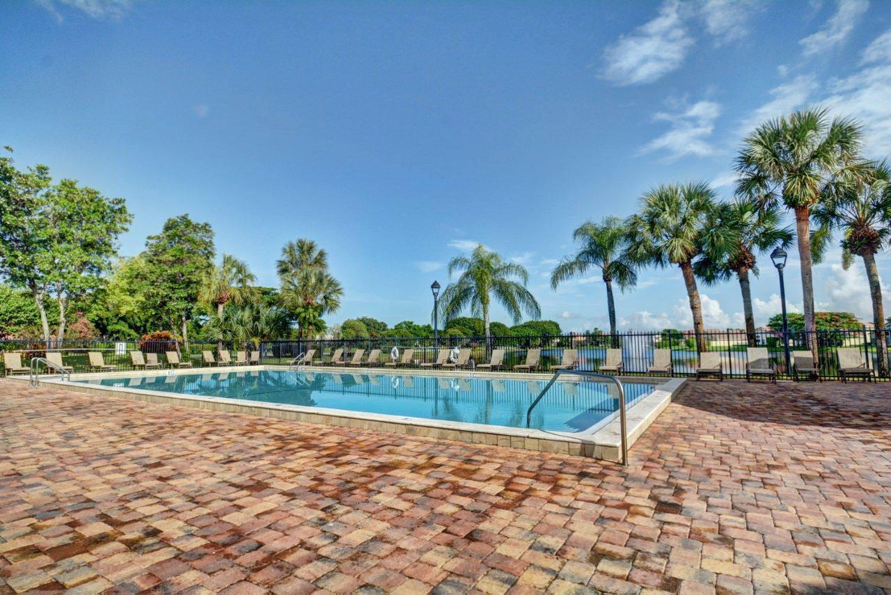 LAKES AT BOCA RATON PAR E - Residential