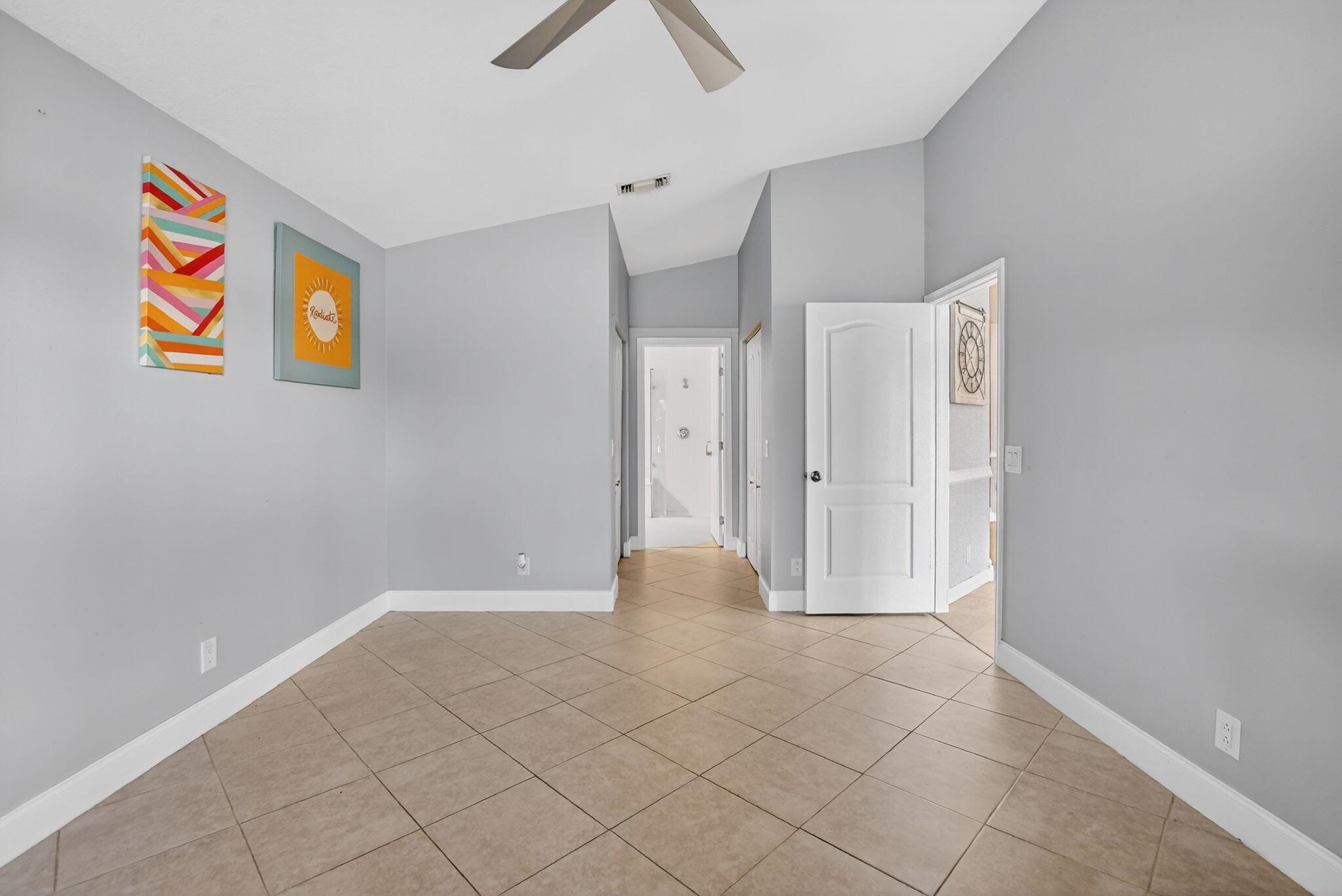 LAKES AT BOCA RATON PAR E - Residential