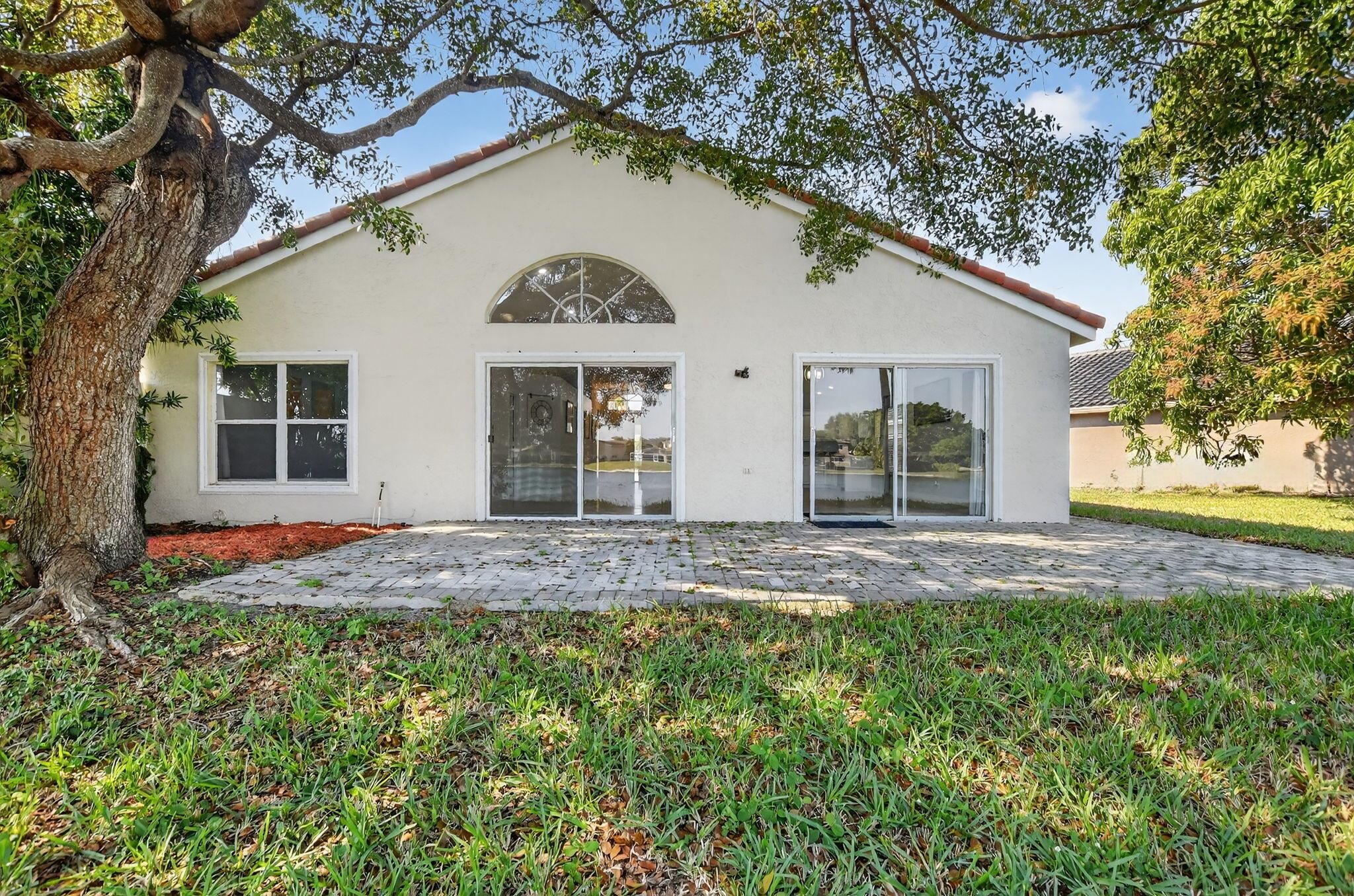 LAKES AT BOCA RATON PAR E - Residential