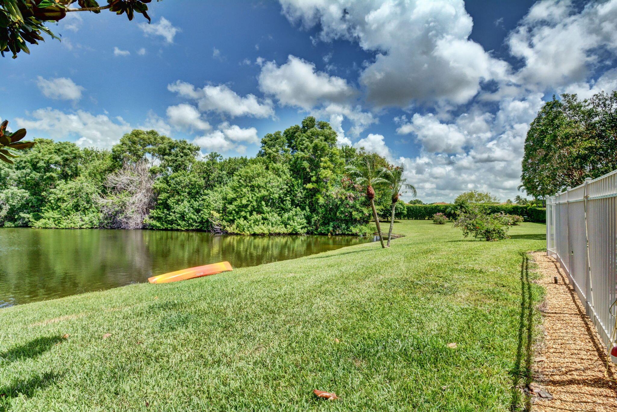 LAKES AT BOCA RATON PAR E - Residential