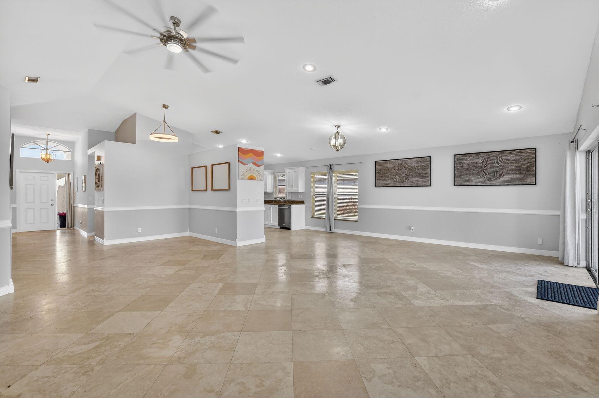 LAKES AT BOCA RATON PAR E - Residential