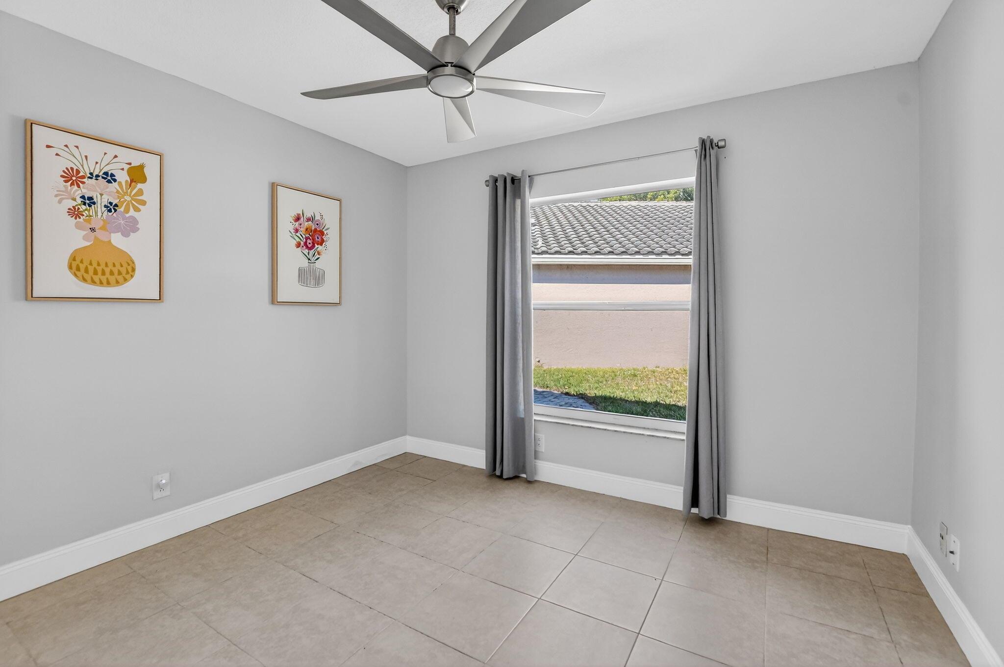 LAKES AT BOCA RATON PAR E - Residential